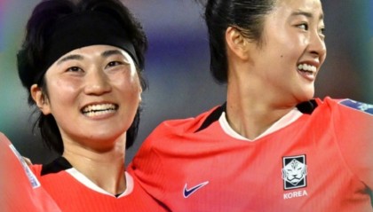 3-0！亚洲杯一夜诞生2大不可思议，中国女足争头名传来2个好消息